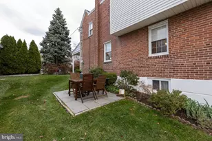 52 Woodbine Rd, Havertown, PA 19083 - Photo 9