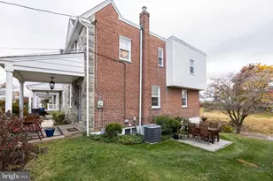 52 Woodbine Rd, Havertown, PA 19083 - Photo 7