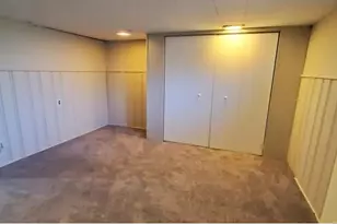 717 Surrey Ln, Glenolden, PA 19036 - Photo 13