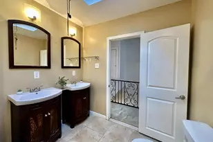 329 Sanford Rd, Upper Darby, PA 19082 - Photo 13