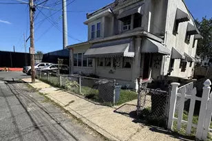 217 Harvey Ave, Marcus Hook, PA 19061 - Photo 3