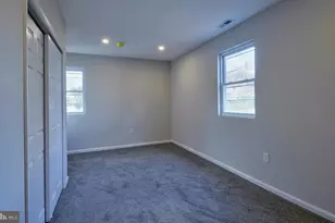 338 Sycamore Ave, Folsom, PA 19033 - Photo 27