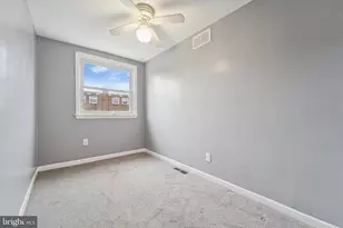 887 Taylor Dr, Folcroft, PA 19032 - Photo 7