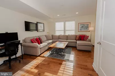 634 W End Walk, Media, PA 19063 - Photo 5