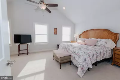 634 W End Walk, Media, PA 19063 - Photo 23