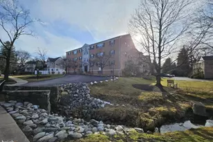 412 N Wayne Ave, Wayne, PA 19087 - Photo 11