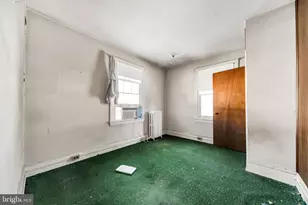 33 S Woodlawn Ave, Aldan, PA 19018 - Photo 19