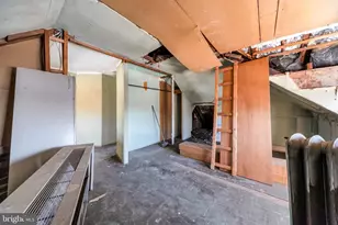 33 S Woodlawn Ave, Aldan, PA 19018 - Photo 27