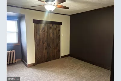 227 N Linden Avenue, Upper Darby, PA 19082 - Photo 9