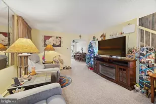 176 Crum Creek Dr, Woodlyn, PA 19094 - Photo 5