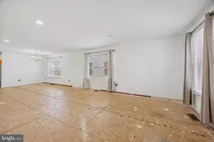 924 Madison St, Chester, PA 19013 - Photo 7