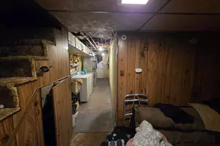 233 N Bishop Ave, Clifton Heights, PA 19018 - Photo 11