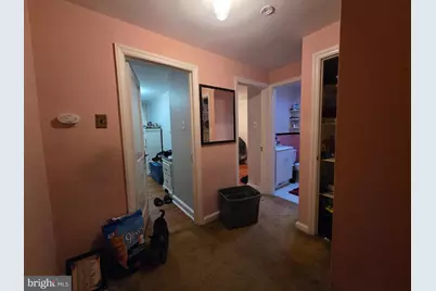 233 N Bishop Avenue, Clifton Heights, PA 19018 - Photo 9