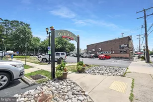 2411 W Darby Rd, Havertown, PA 19083 - Photo 7