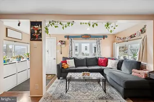 407 Emerald St, Media, PA 19063 - Photo 5