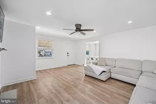 24 Upland Rd, Havertown, PA 19083 - Photo 7