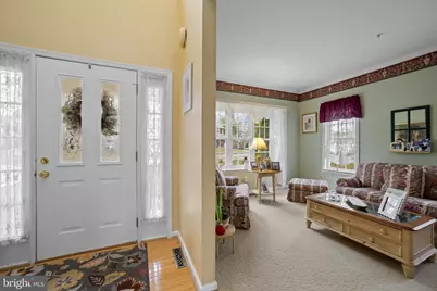 211 S Norwinden Drive, Springfield, PA 19064 - Photo 9