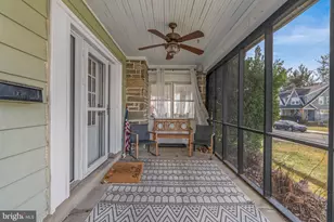 637 Country Club Ln, Havertown, PA 19083 - Photo 3