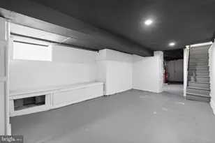 129 S Keystone Ave, Upper Darby, PA 19082 - Photo 31