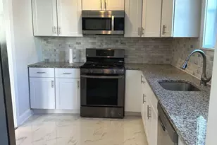 147 W Albemarle Ave, Lansdowne, PA 19050 - Photo 7