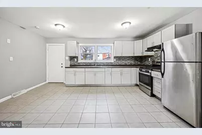 1340 W 7th Street, Chester, PA 19013 - Photo 5