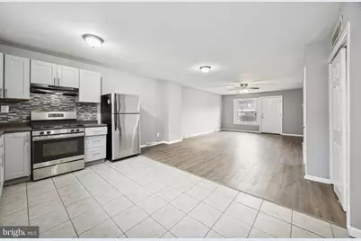 1340 W 7th Street, Chester, PA 19013 - Photo 7