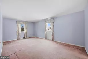 2739 Stony Creek Rd, Broomall, PA 19008 - Photo 15