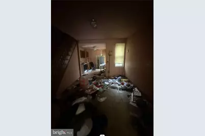 610 W 8th Street, Chester, PA 19013 - Photo 5