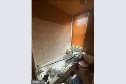 610 W 8th Street, Chester, PA 19013 - Photo 11