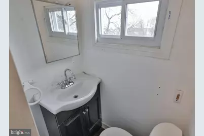 918 Highland Avenue, Chester, PA 19013 - Photo 21