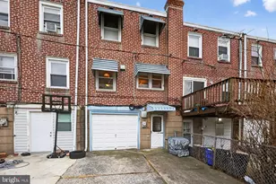 2237 S Harwood Ave, Upper Darby, PA 19082 - Photo 27