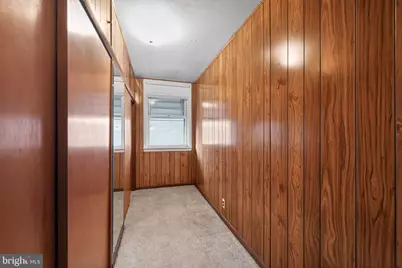 2237 S Harwood Avenue, Upper Darby, PA 19082 - Photo 17