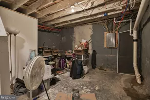 708 Ward St, Chester, PA 19013 - Photo 37