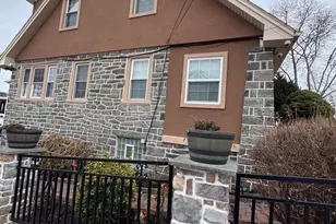 15 Kenmore Rd, Upper Darby, PA 19082 - Photo 3