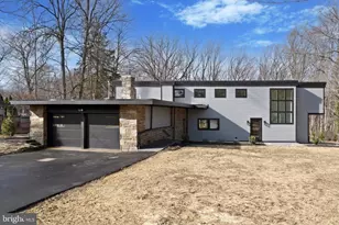 410 Sandy Bank Rd, Media, PA 19063 - Photo 1