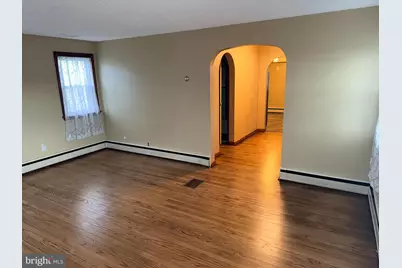 335 Pontiac Street, Essington, PA 19029 - Photo 9