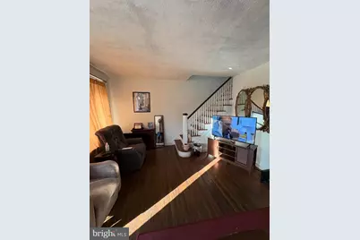 2419 Upland Street, Chester, PA 19013 - Photo 5