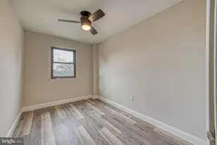 261 Bishop Dr, Aston, PA 19014 - Photo 23