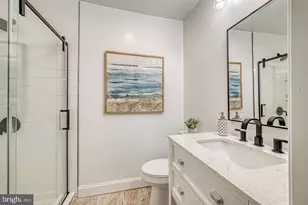 261 Bishop Dr, Aston, PA 19014 - Photo 17