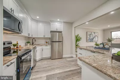 261 Bishop Drive, Aston, PA 19014 - Photo 9