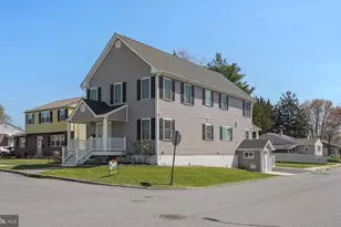 1002 11th Ave, Folsom, PA 19033 - Photo 3