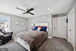 1002 11th Ave, Folsom, PA 19033 - Photo 19