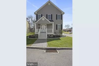 1002 11th Avenue, Folsom, PA 19033 - Photo 3