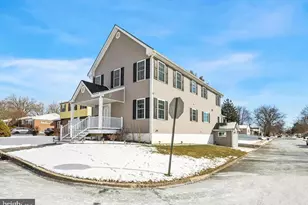 1002 11th Ave, Folsom, PA 19033 - Photo 1