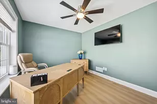 1002 11th Ave, Folsom, PA 19033 - Photo 23