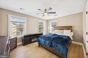 1002 11th Ave, Folsom, PA 19033 - Photo 29