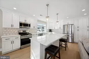 1002 11th Ave, Folsom, PA 19033 - Photo 11