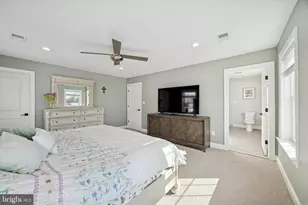 1002 11th Ave, Folsom, PA 19033 - Photo 29