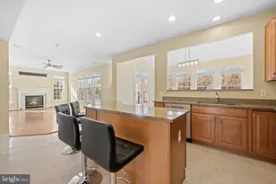 6 Huntingdon Ct, Upper Chichester, PA 19061 - Photo 9