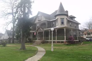 192 N Lansdowne Ave, Lansdowne, PA 19050 - Photo 1